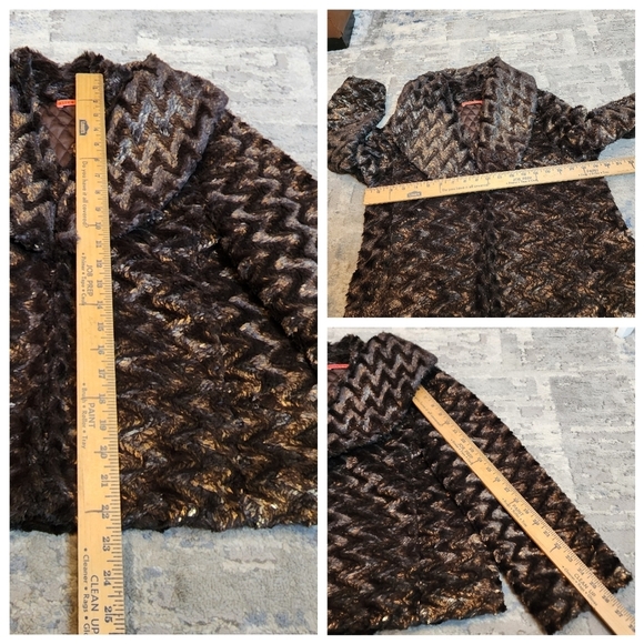 Alice + Olivia Masha Metallic Faux Fur Shawl Collar Jacket - Picture 15 of 17